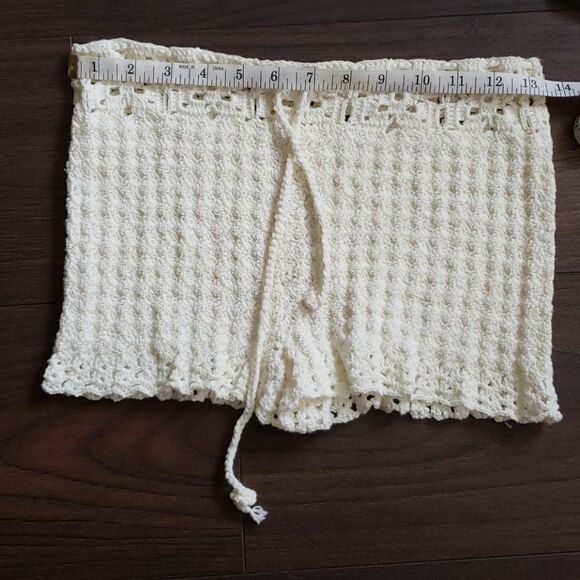 𝅺handmade knit 3 piece festival shorts and tops - Picture 2 of 5